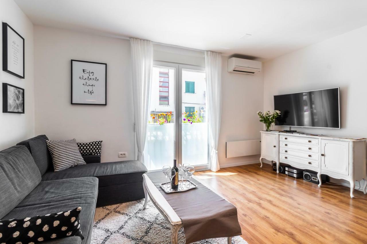 Apartment In Centre For 6 Split Eksteriør bilde